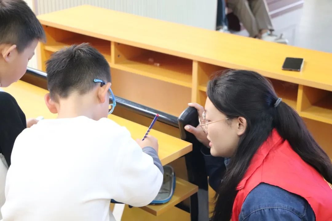 同时为了加深孩子们的理解和记忆