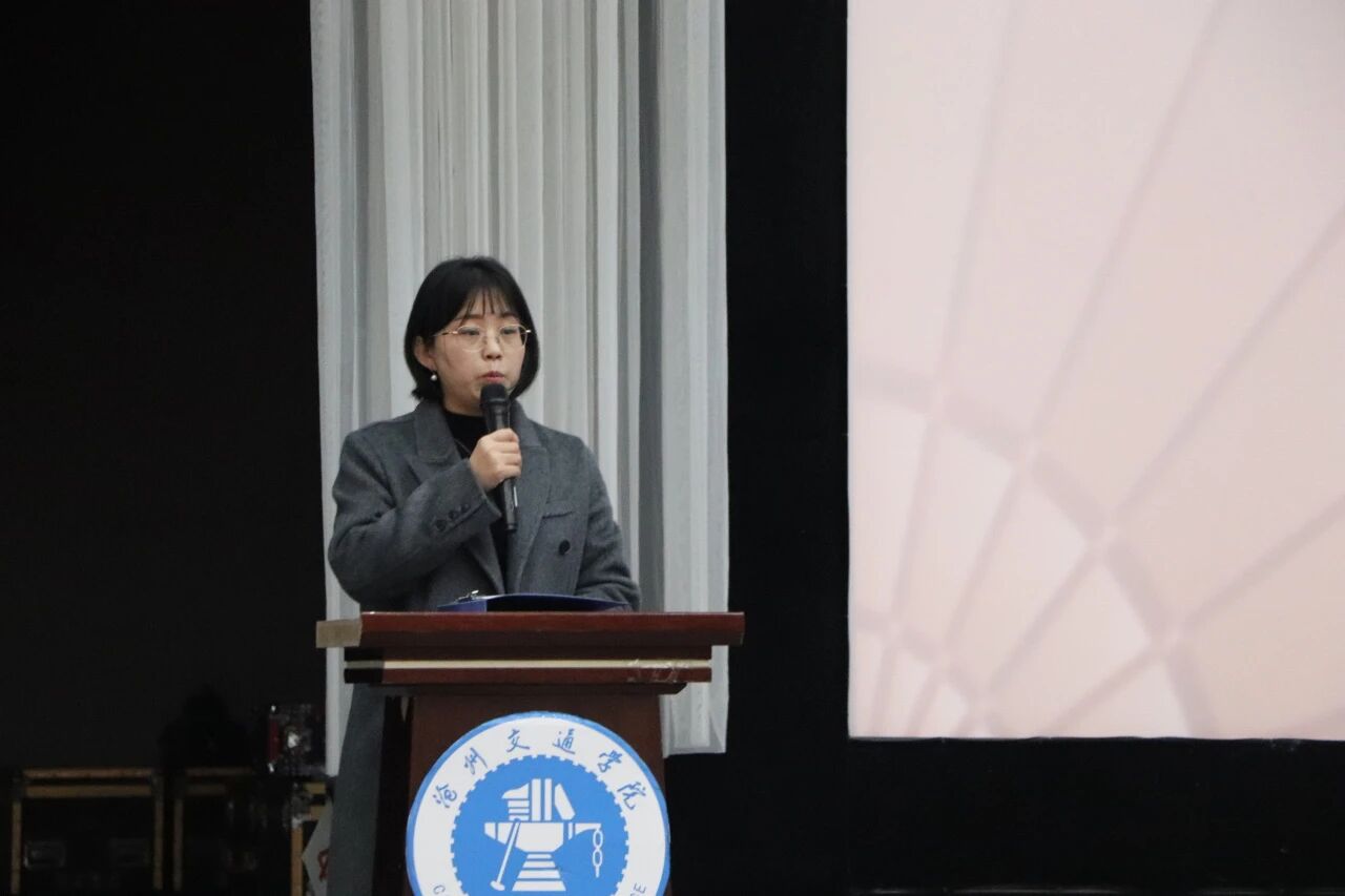 为扎实推进毕业设计与就业工作