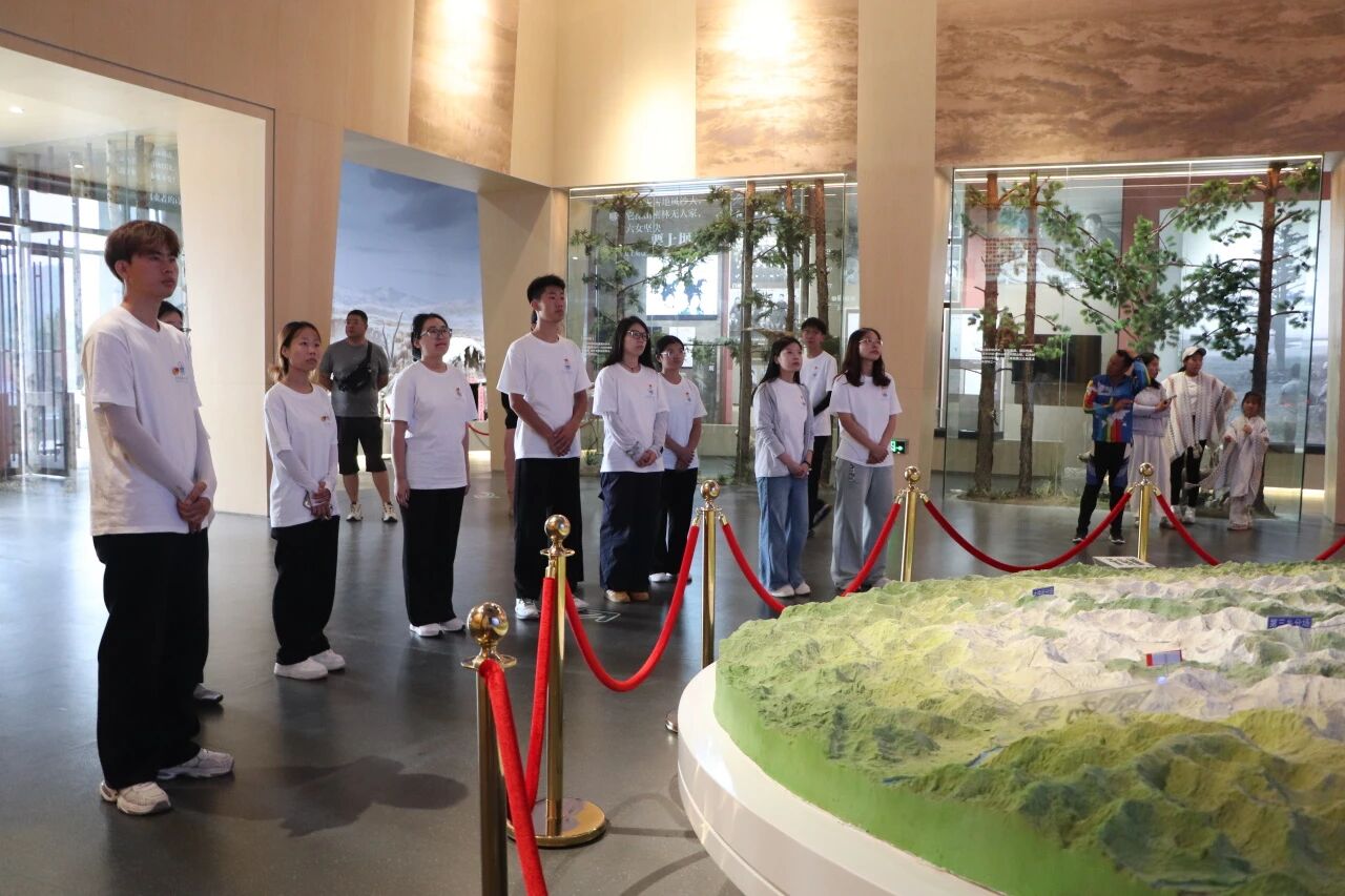 努力成长为担当民族复兴大任的时代新人