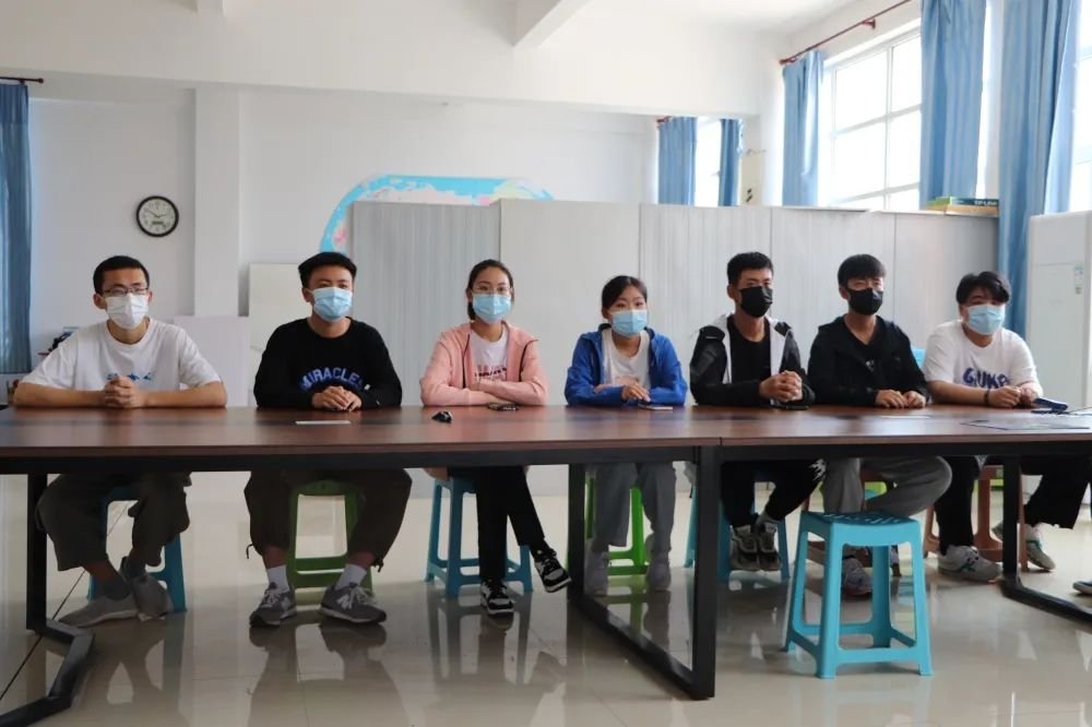 为帮助同学了解助学贷款续贷的细节与还